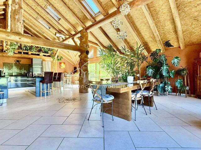Maison 303 m2 Mijoux