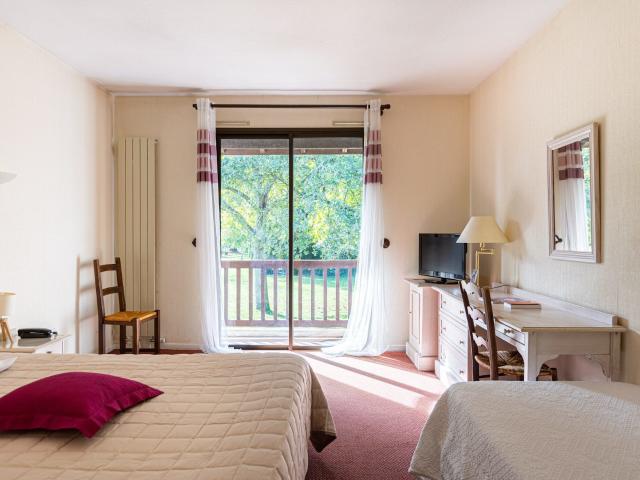 Maison 30 pièces 1 565 m²