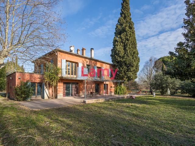 Maison 315 m2 sauveterre
