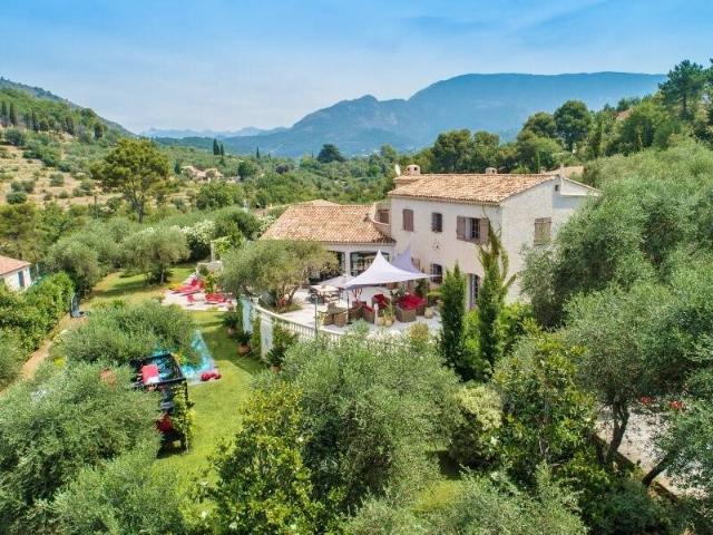Maison 319 m2 La Roquette sur Var