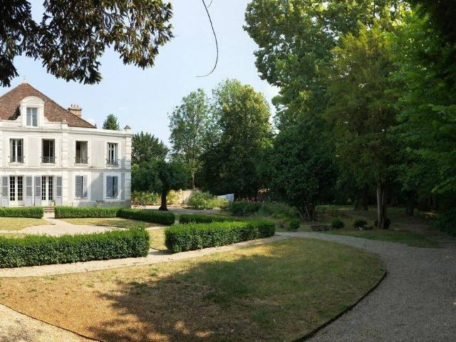 Maison 313 m2 Joigny