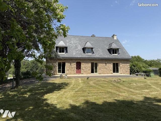 Maison 320 m² PLEMET