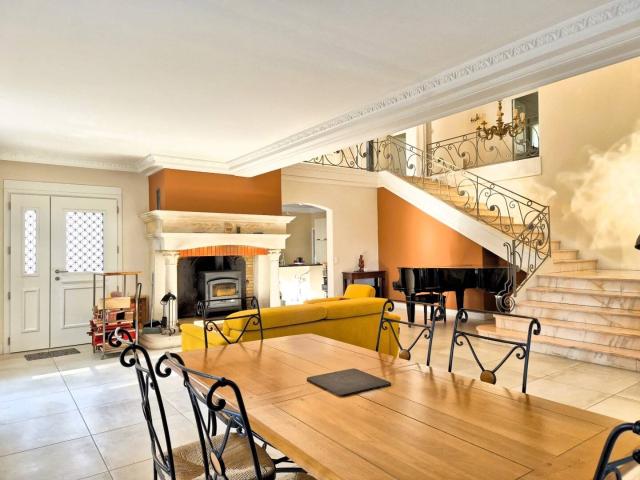 Maison 321 m2 Pezenas
