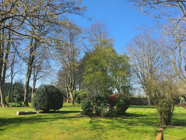 Maison avec jardin
