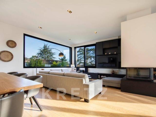 Maison 330 m2 St Cyr Au Mont d Or