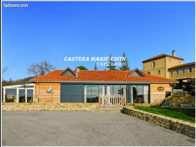 Maison 33 pièces 955 m²