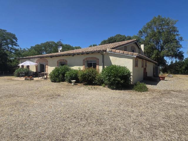 Maison 340 m²