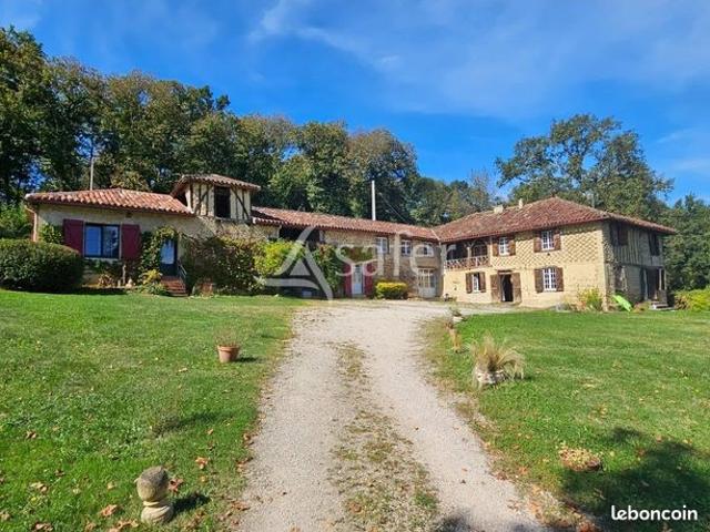 Maison 340 m² Cizos