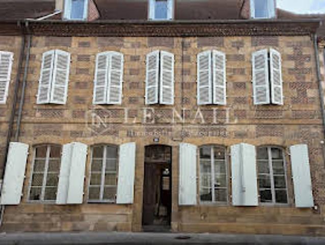 Maison avec jardin