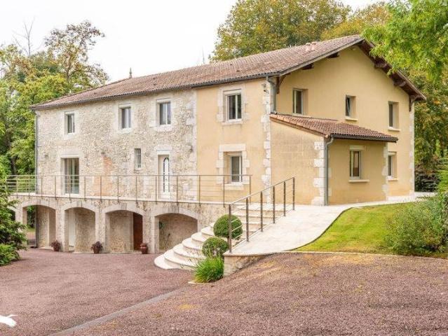 Maison 342 m2 Pardaillan