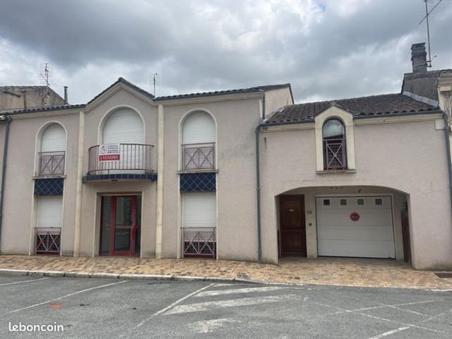 Maison 355 m² Tonneins