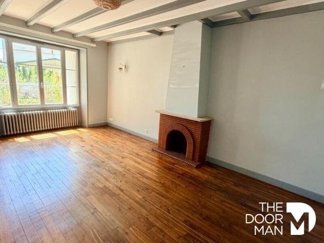 Maison 35800