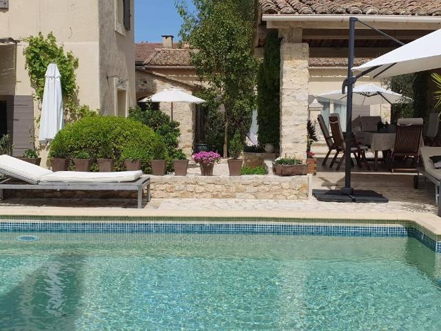 Maison 359 m2 Uzès