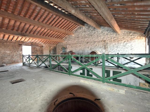 Maison 350 m²