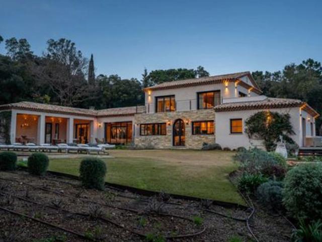 Maison 352 m2 LA CROIX VALMER