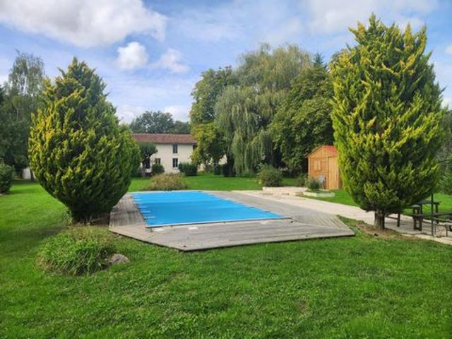 Maison 360 m2 asnieres sur blour