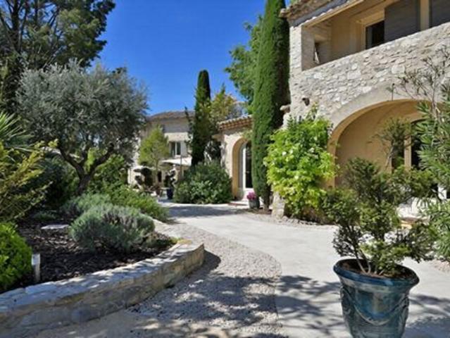 Maison 360 m2 UZES