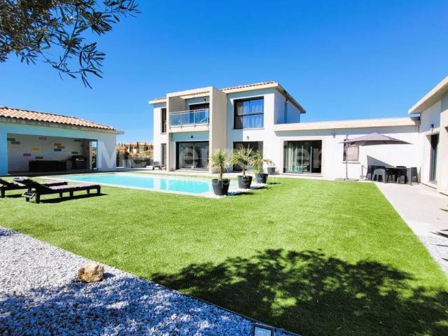 Maison 360 m2 Ventabren