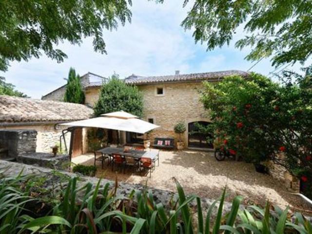Maison 379 m2 UZES