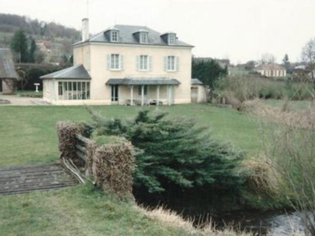 Maison 380 m2 LA CHAPELLE YVON
