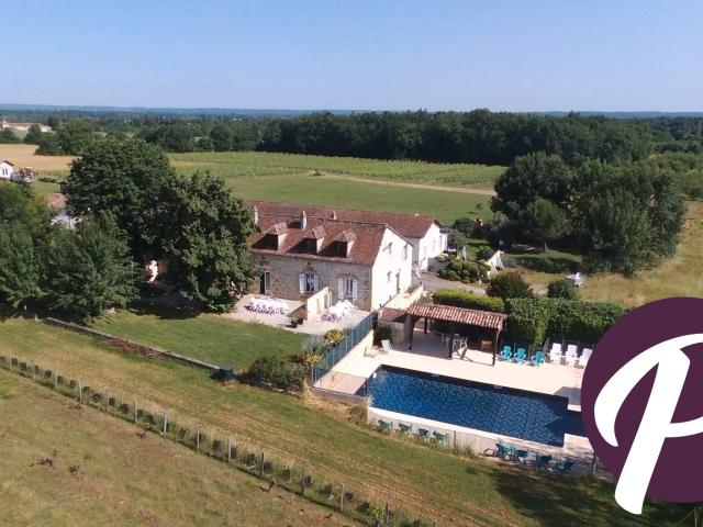 Maison 38 pièces 850 m²