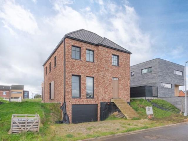 Maison 390 m² 3 Ch à vendre à Riemst