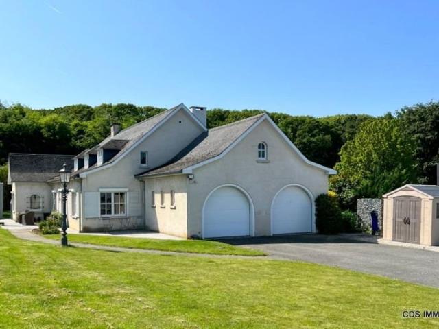 Maison 390 m² 5 Ch à vendre à Pellenberg