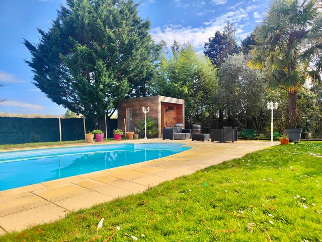 Maison 7 ch de 322 m2 Proche Gare d'Angers
