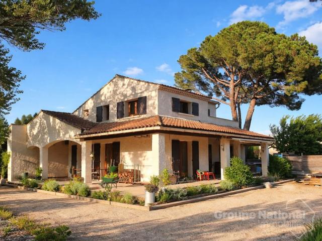 Maison 7 pièce s 163 m2 sur un terrain de 1461m2