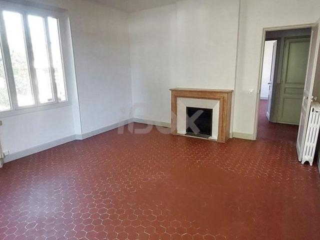 Maison 7 pièce s 5 chambre s 210.42 m²