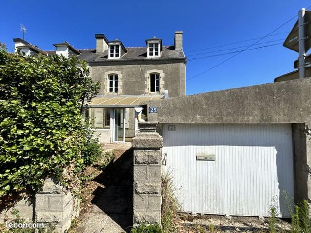 Maison 7 pièces 104 m²