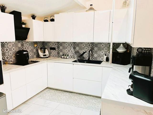 Maison 7 pièces 104 m²