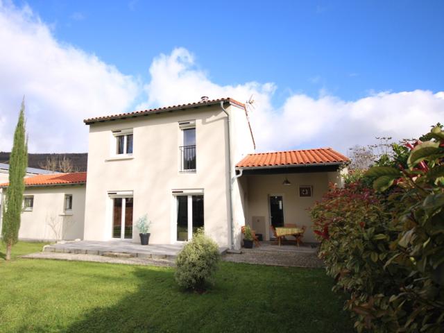 Maison 7 pièces 105 m²