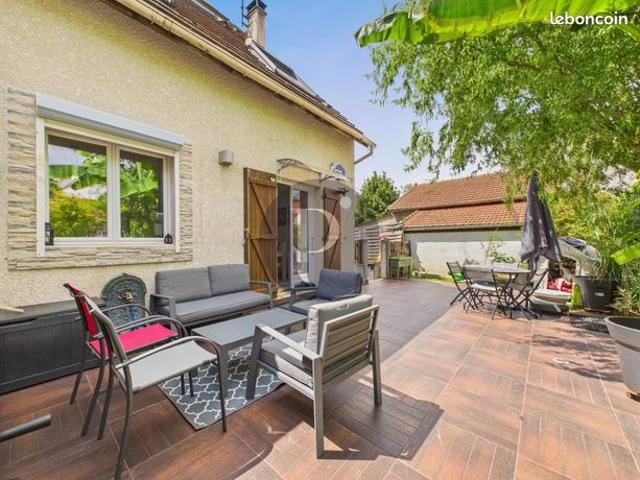 Maison 7 pièces 105 m²