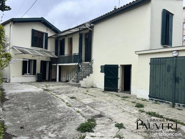 Maison 7 pièces 105 m²