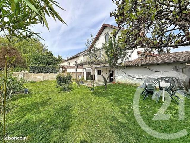 Maison 7 pièces 105 m²