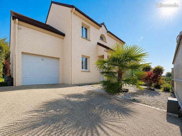 Maison 7 pièces 105 m²