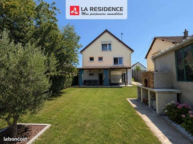 Maison 7 pièces 106 m²