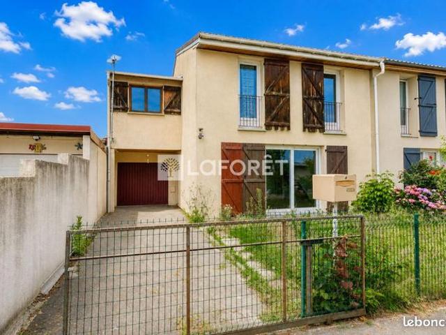 Maison 7 pièces 107 m²