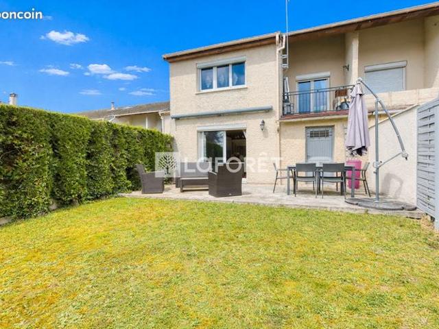 Maison 7 pièces 107 m²