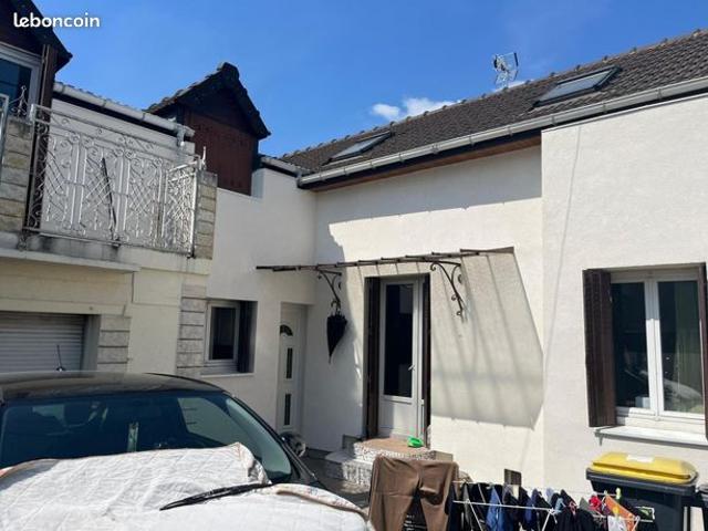 Maison 7 pièces 100 m²
