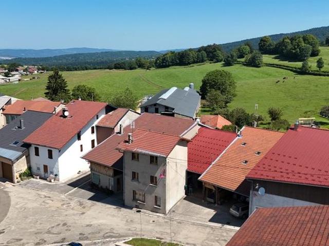 Maison 7 pièces 100 m²