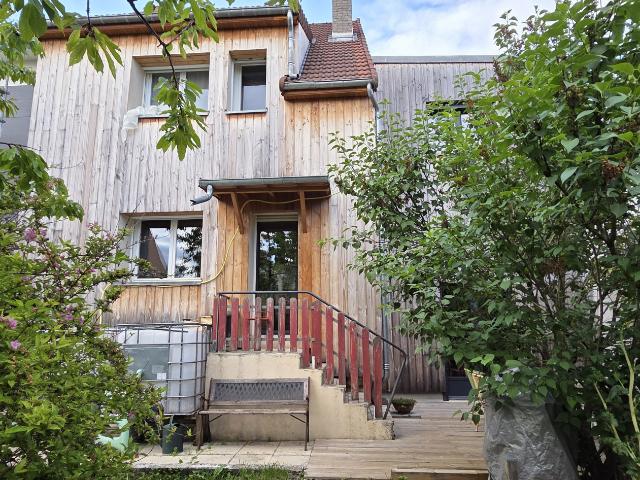 Maison 7 pièces 100 m²