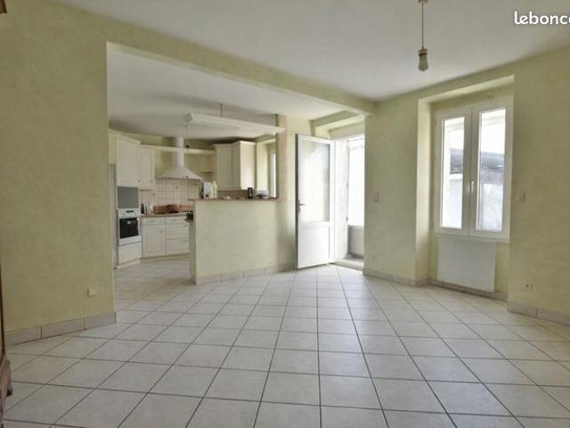 Maison 7 pièces 101 m²