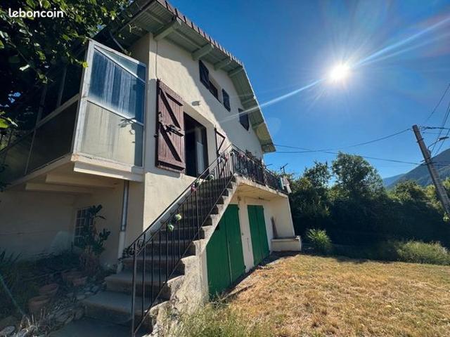 Maison 7 pièces 103 m²
