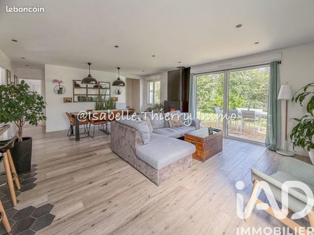 Maison familiale 7 pièces 120 m²