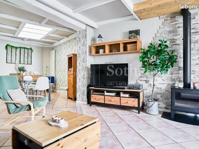Maison 7 pièces 114 m²