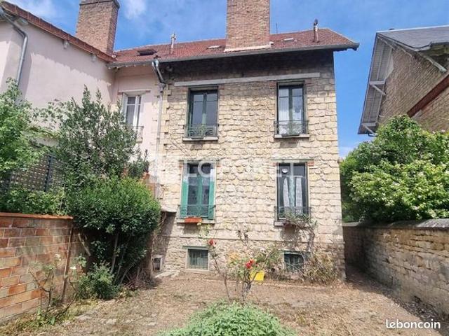 Maison 7 pièces 114 m²