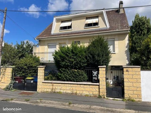 Maison 7 pièces 115 m²