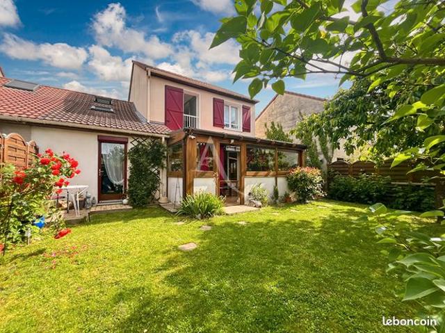 Maison 7 pièces 115 m²